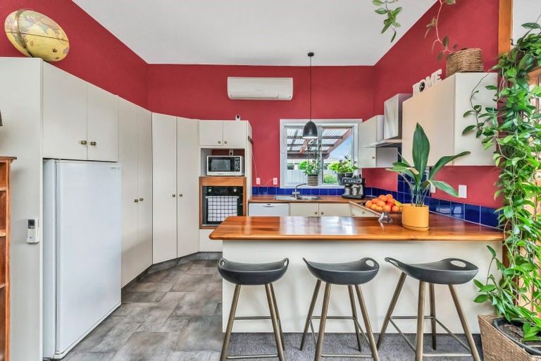 Photo of property in 11 Selwyn Street, Leeston, 7632