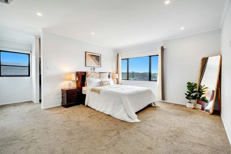 Photo of property in 31 Shibata Rise, Ranui, Auckland, 0612