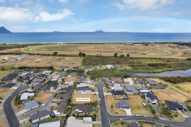 Photo of property in 9 Dune Lake Place, Ruakaka, 0116