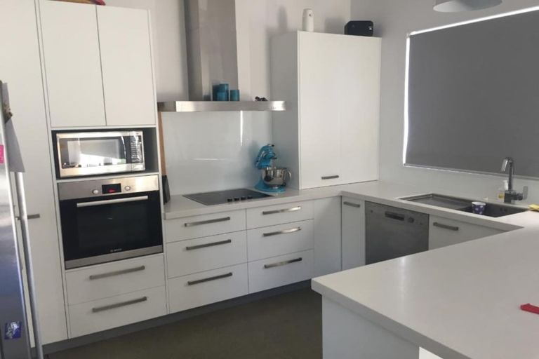 Photo of property in 17 Surfers Avenue, Waihi Beach, 3611