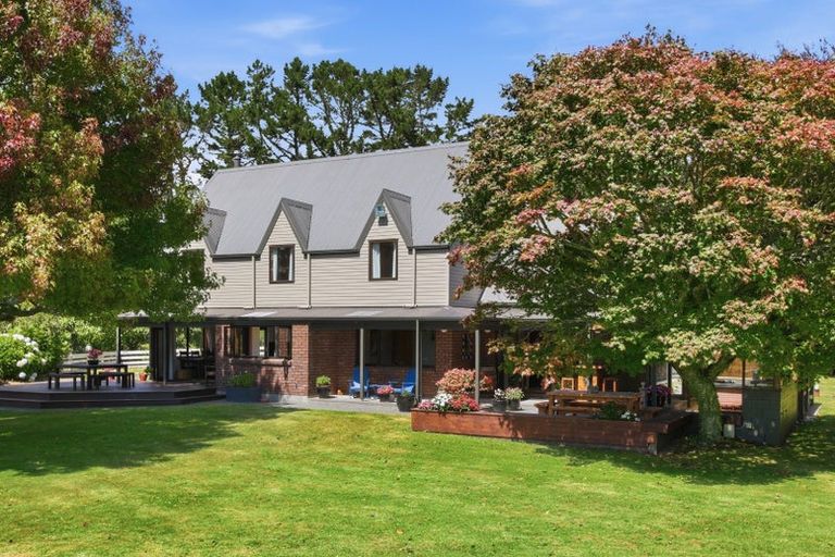 Photo of property in 17 Ridgewood Drive, Ridgewood, New Plymouth, 4371