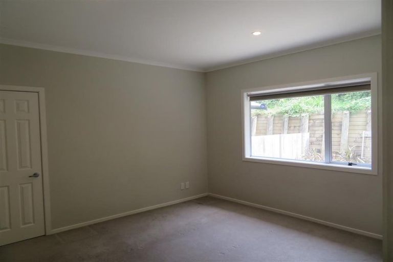 Photo of property in 136 George Street, Stokes Valley, Lower Hutt, 5019
