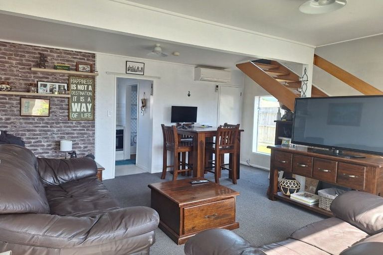 Photo of property in 7/65 Ararino Street, Trentham, Upper Hutt, 5018