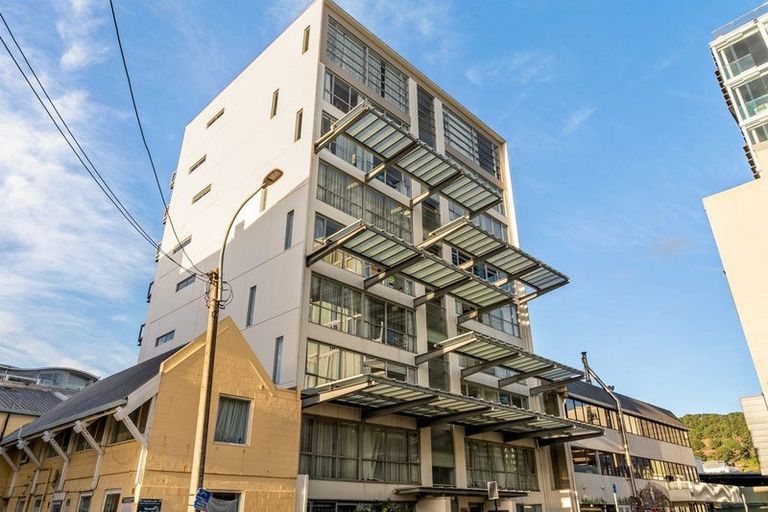 Photo of property in Sol Apartments, 10/37 Jessie Street, Te Aro, Wellington, 6011