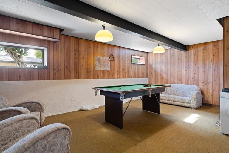 Photo of property in 66 Pioneer Crescent, Helensburgh, Dunedin, 9010