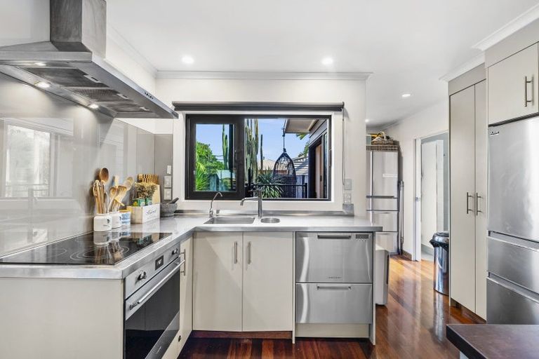 Photo of property in 780b Papamoa Beach Road, Papamoa Beach, Papamoa, 3118