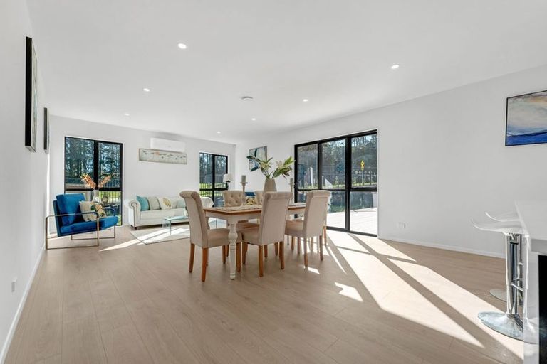 Photo of property in 2 Spudman Rise, Pukekohe, 2120