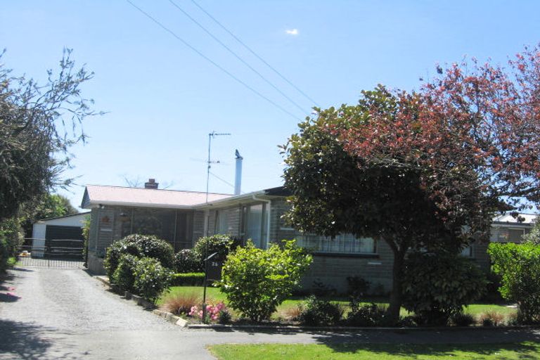 Photo of property in 26 Chedworth Avenue, Bishopdale, Christchurch, 8053