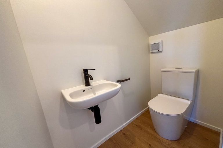 Photo of property in 2/149 Edgeware Road, St Albans, Christchurch, 8014