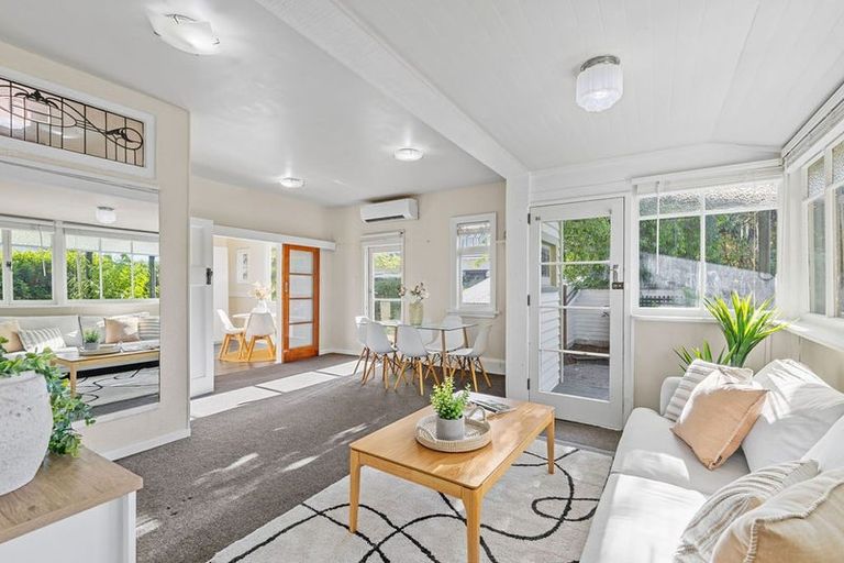 Photo of property in 86 Corson Avenue, Beckenham, Christchurch, 8023