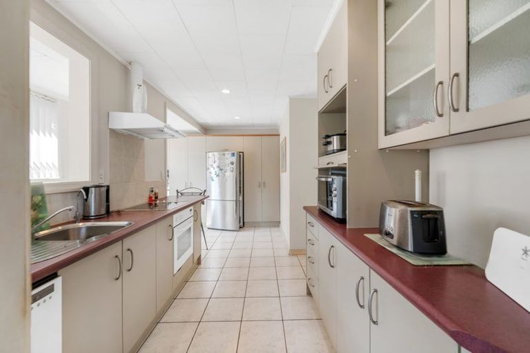 Photo of property in 5 Haughey Avenue, Three Kings, Auckland, 1042