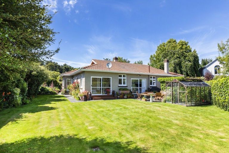 Photo of property in 88 Totara Street, Fendalton, Christchurch, 8041