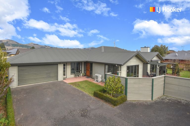 Photo of property in 15 Watt Street, Mosgiel, 9024