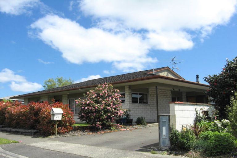 Photo of property in 39 Fergusson Street, Stoke, Nelson, 7011