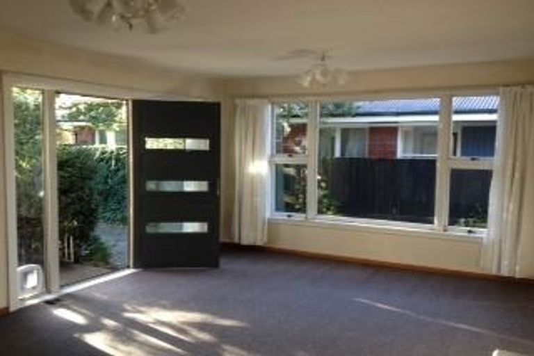 Photo of property in 54 Peer Street, Upper Riccarton, Christchurch, 8041