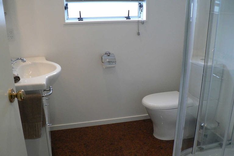 Photo of property in 44-52 Roxburgh Street, Mount Victoria, Wellington, 6011