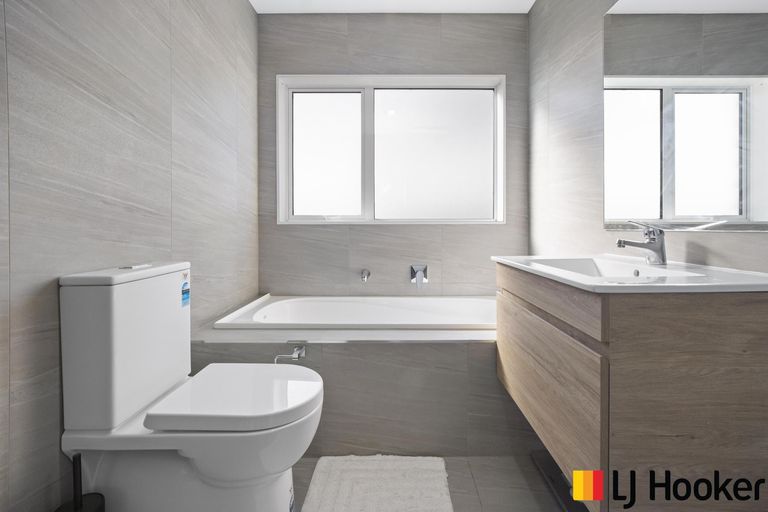 Photo of property in 65a Tawhiti Road, Pukekohe, 2120