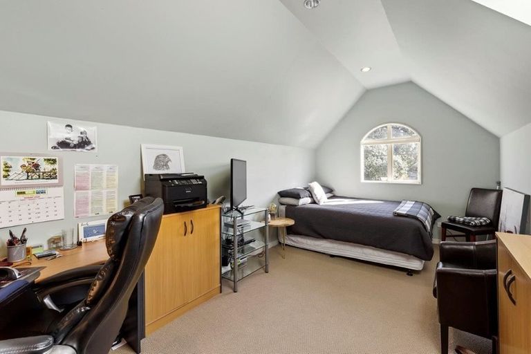 Photo of property in 22 Tutere Street, Waikanae Beach, Waikanae, 5036