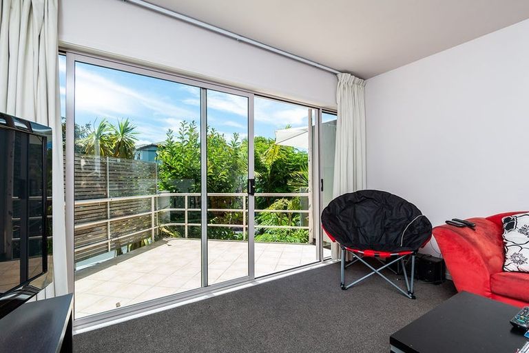 Photo of property in 3/6 Sarsfield Street, Herne Bay, Auckland, 1011