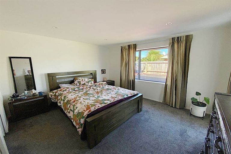 Photo of property in 286a Wainoni Road, Avondale, Christchurch, 8061