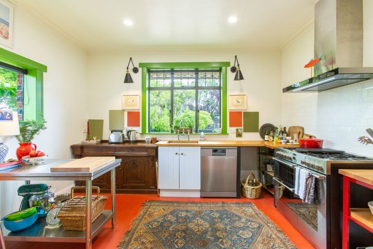 Photo of property in 7 Ranfurly Street, Dannevirke, 4930