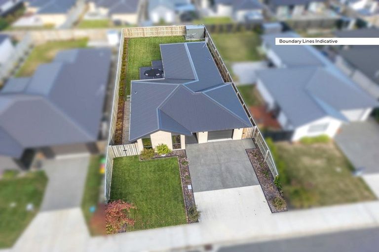 Photo of property in 10 Crossley Avenue, Woodend, 7610