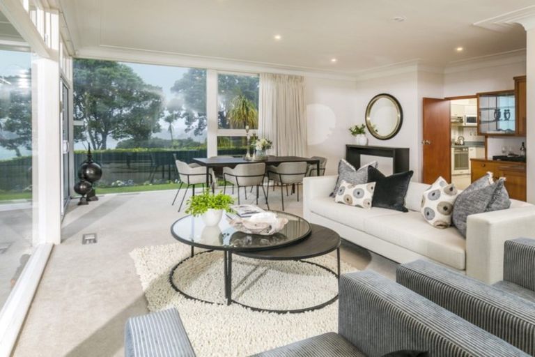 Photo of property in 116a Vauxhall Road, Narrow Neck, Auckland, 0624