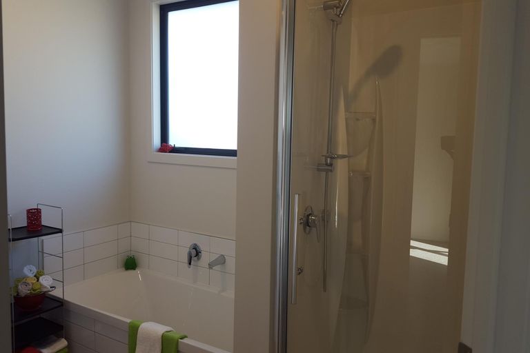 Photo of property in 2 Wicklow Street, Cromwell, 9310