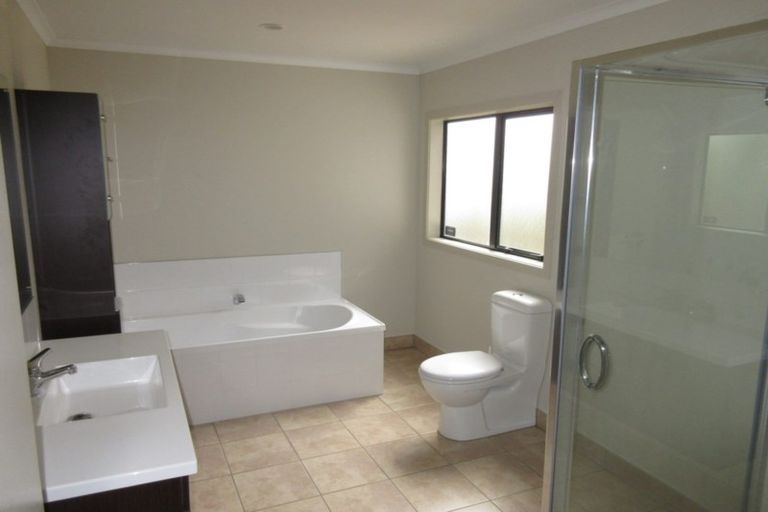 Photo of property in 16a Eastcott Grove, Churton Park, Wellington, 6037