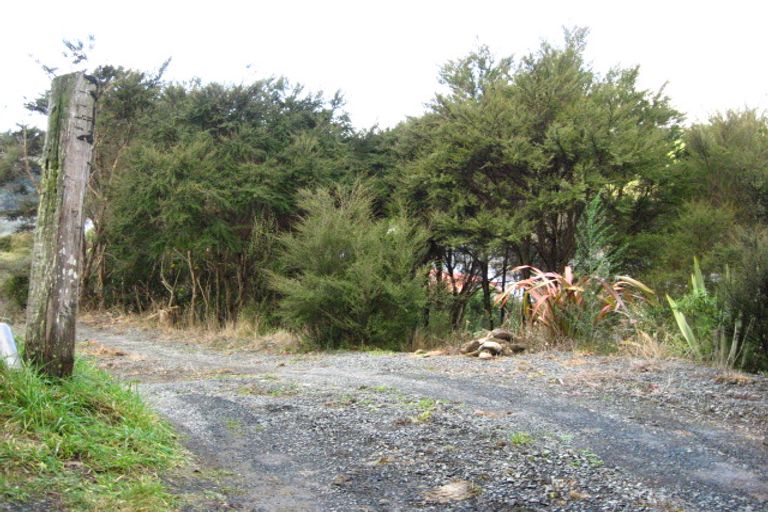 Photo of property in 13 Annie Street, Osborne, Port Chalmers, 9081