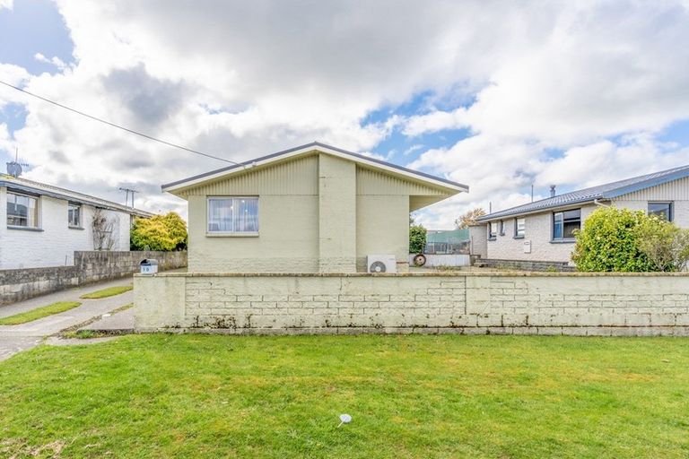 Photo of property in 10 Gimblett Street, Waikiwi, Invercargill, 9810