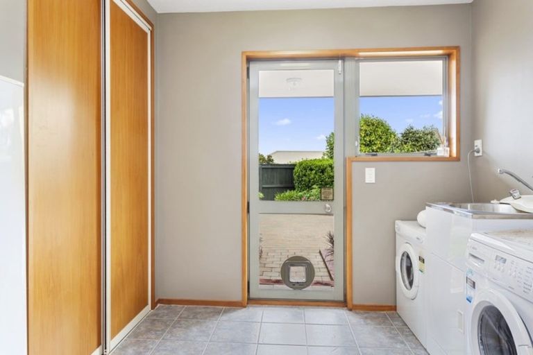 Photo of property in 11 Milesbrook Close, Rangiora, 7400