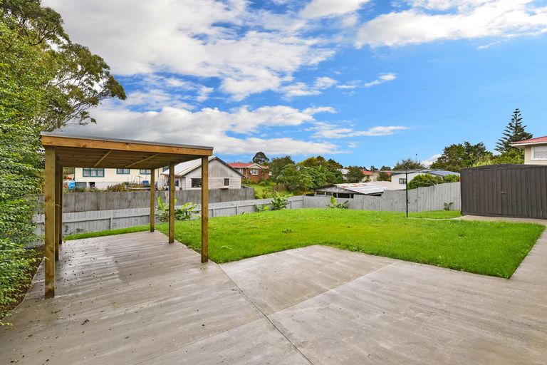 Photo of property in 102 Tennessee Avenue, Mangere East, Auckland, 2024