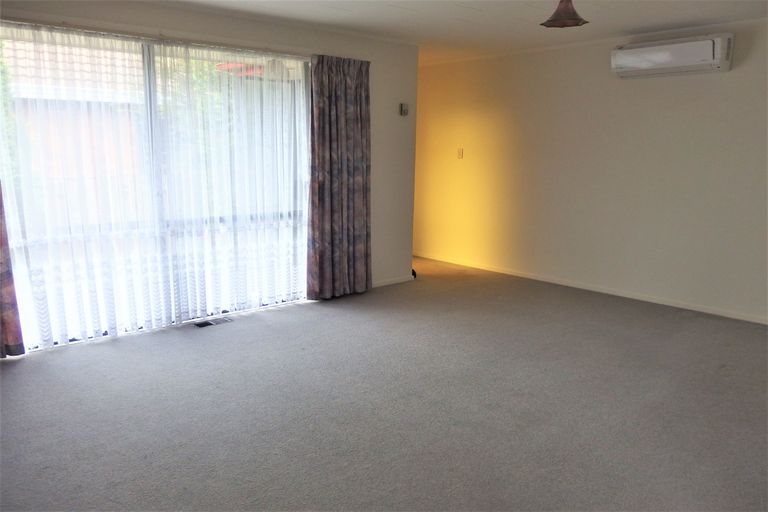 Photo of property in 1-2/11a Roxburgh Street, Glenwood, Timaru, 7910