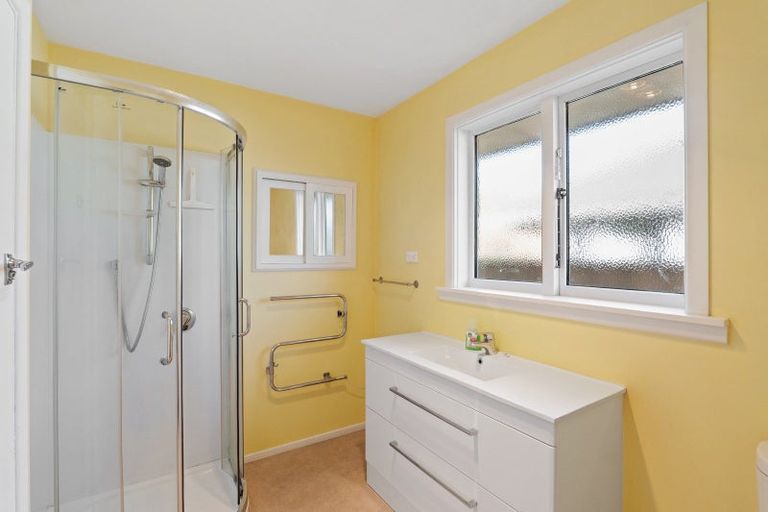 Photo of property in 43 Springbank Street, Bryndwr, Christchurch, 8053