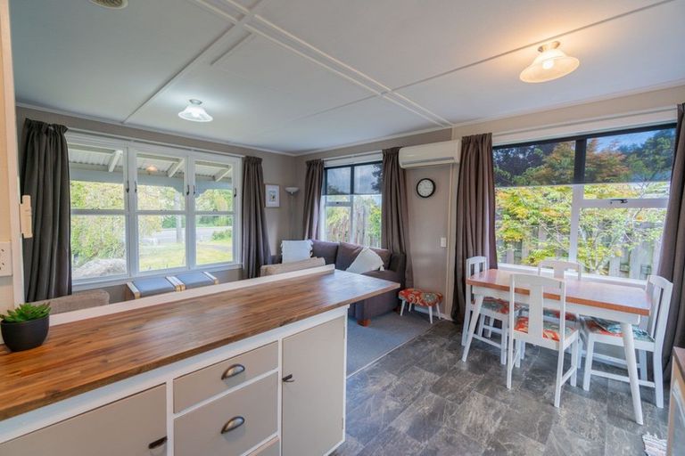 Photo of property in 7 View Street, Manapouri, 9679