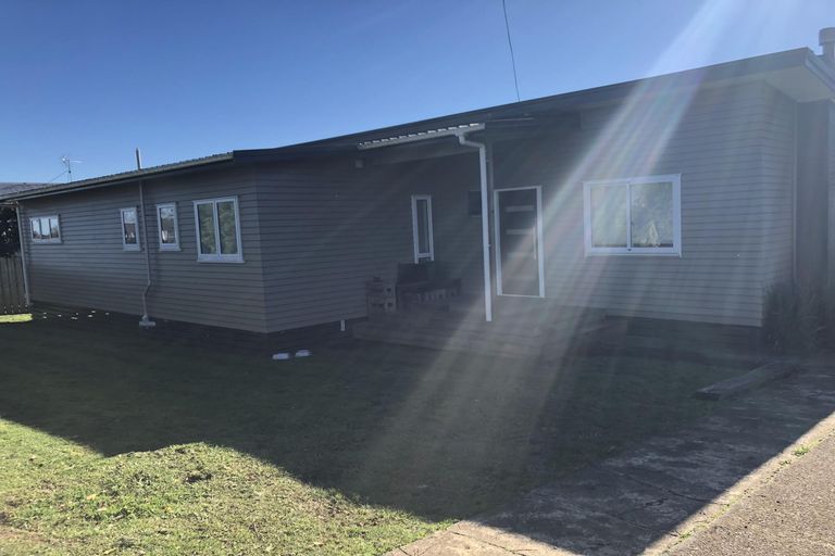 Photo of property in 42 Gibson Road, Tuakau, 2121