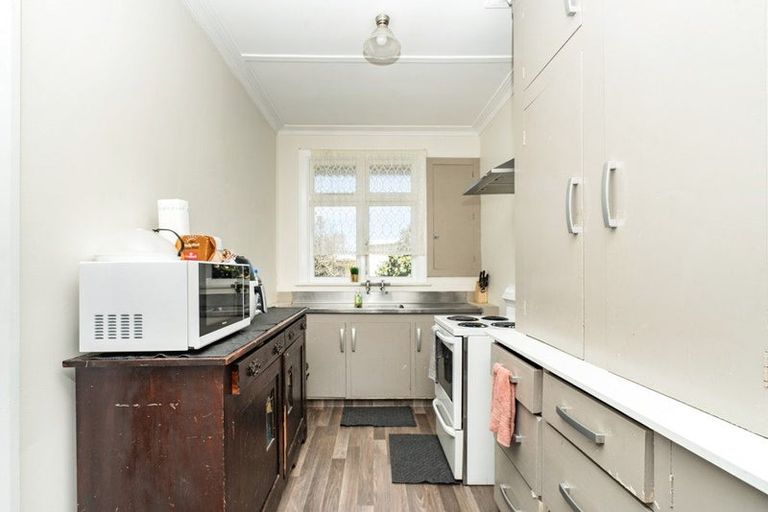 Photo of property in 9 Ossian Street, Milton, 9220