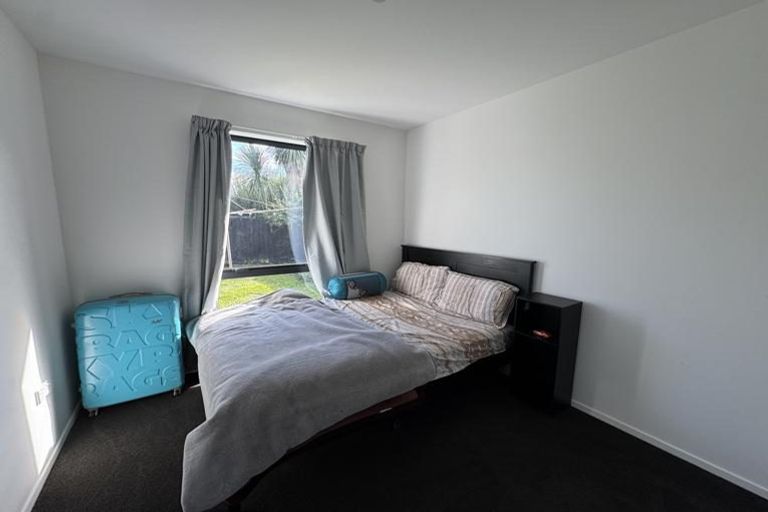 Photo of property in 33 Tuckers Road, Redwood, Christchurch, 8051
