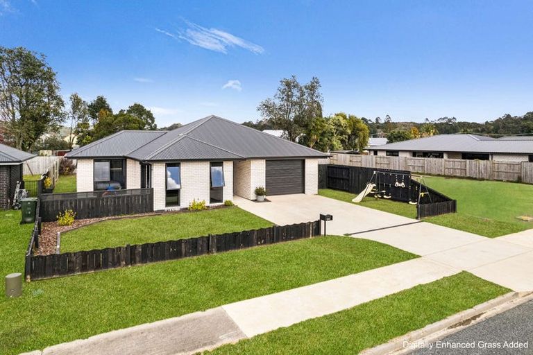 Photo of property in 24 Tiwhatiwha Crescent, Kawerau, 3127