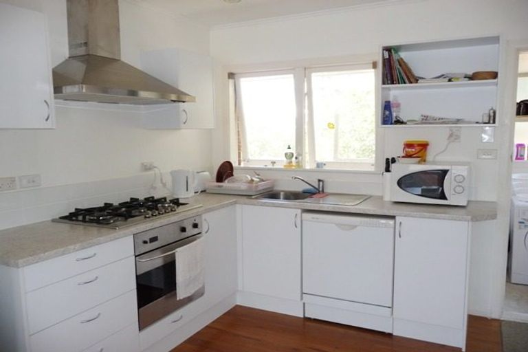 Photo of property in 2/238 Lake Road, Hauraki, Auckland, 0622