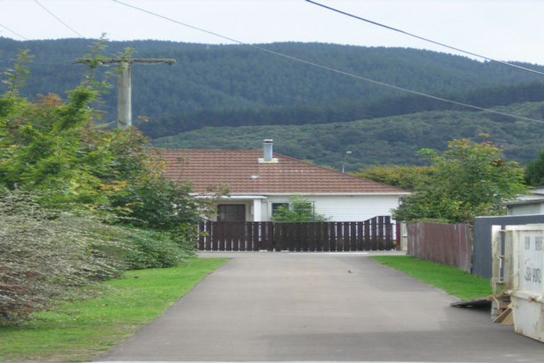 Photo of property in 31 Palmer Crescent, Silverstream, Upper Hutt, 5019