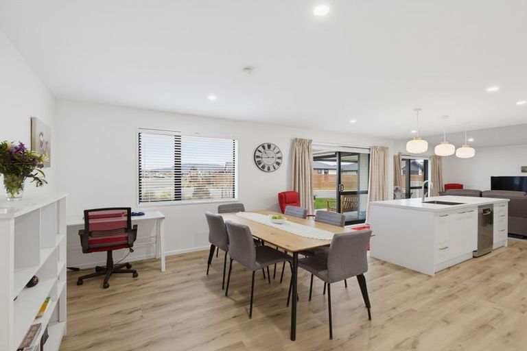 Photo of property in 61 Hilton Drive, Amberley, 7410