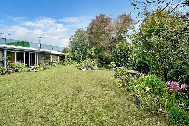Photo of property in 3 Donelle Place, Te Puke, 3119