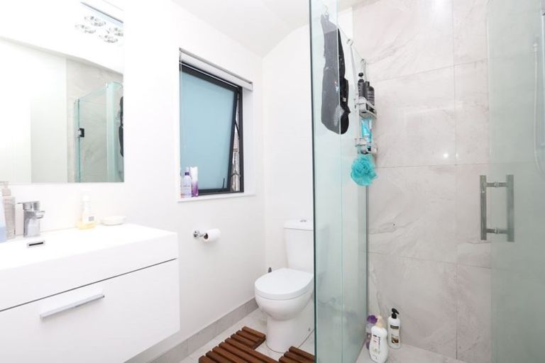 Photo of property in 17 Ladeira Place, Fitzroy, Hamilton, 3206