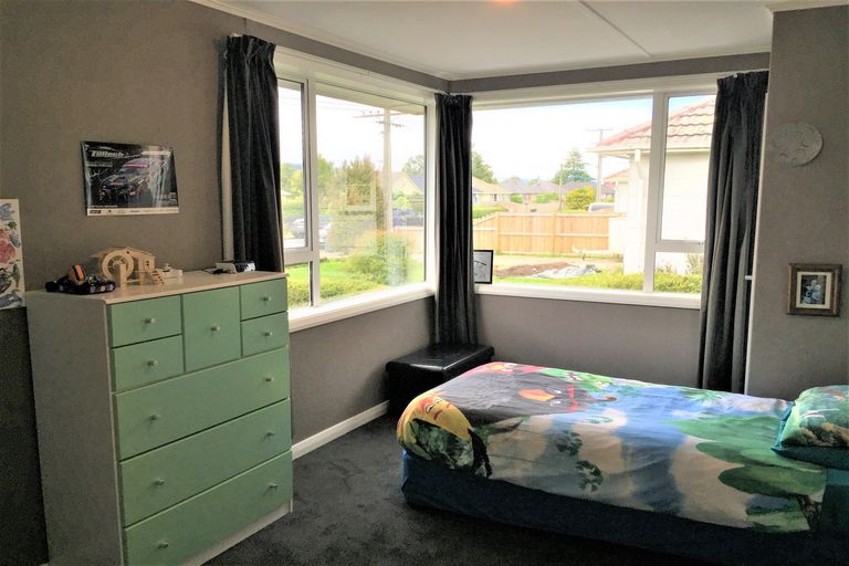 Photo of property in 27 Perth Street, Mosgiel, 9024