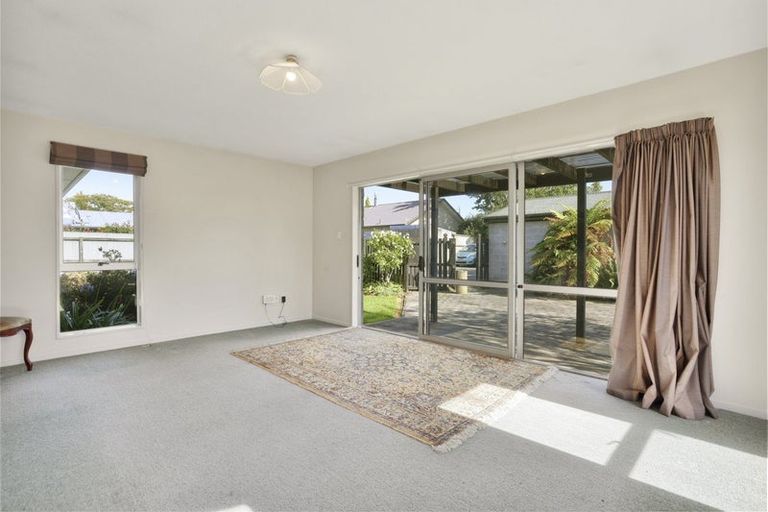 Photo of property in 56 Kowhai Avenue, Rangiora, 7400