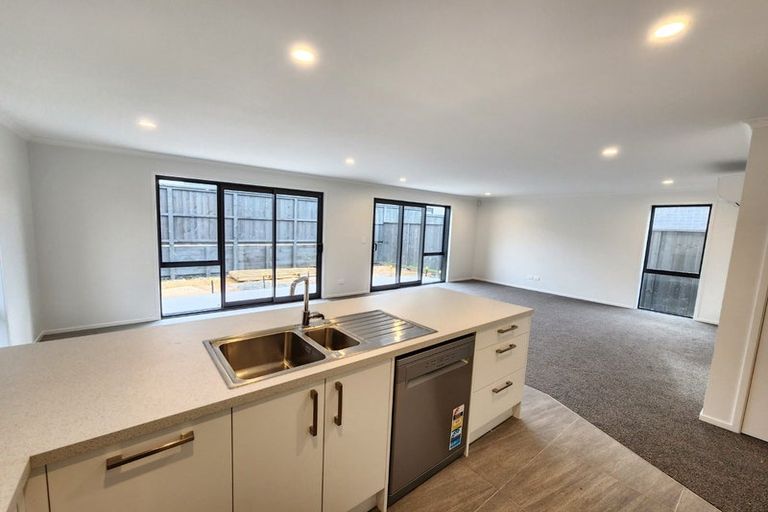 Photo of property in 33 Roslyn Farm Street, Ramarama, 2579