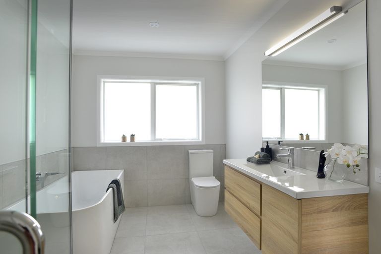 Photo of property in 21a Madison Street, Carterton, 5713