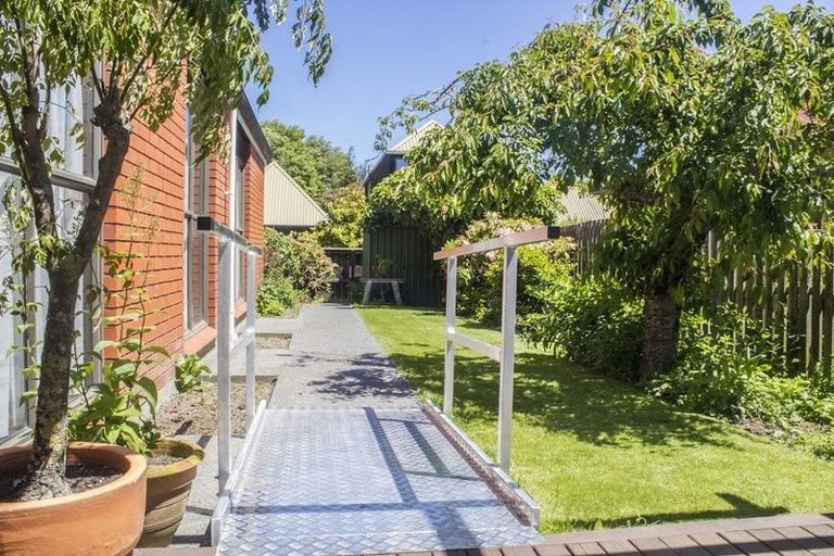 Photo of property in 20 Lavandula Crescent, Burnside, Christchurch, 8042